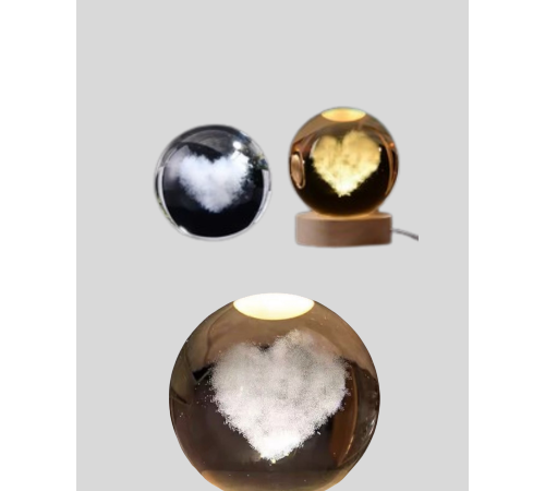 LED Işıklı Kalp Desenli Cam Küre Büyük Boy Ahşap Tabanlı