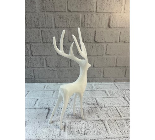 Beyaz Dekoratif Geyik Figürü Şık Ev Aksesuarı