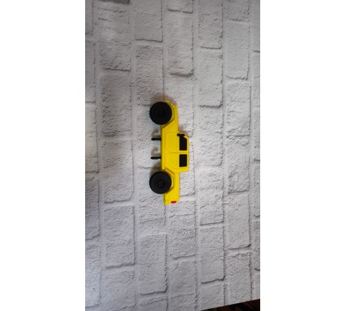 Duvara Monte Araba Anahtarlık Dekoratif ve Kullanışlı