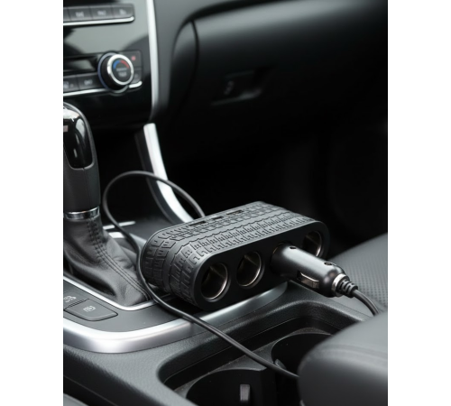 Araç Çakmak Çoklayıcı 4 Çıkışlı 2 USB ve Type C Girişli Çok Fonksiyonlu Şarj Ünitesi