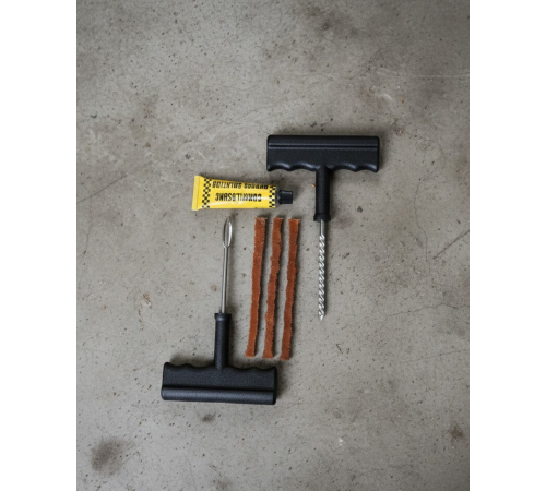 Yolda Kalmaya Son Veren 6 Parça Profesyonel Lastik Tamir Kiti Seti