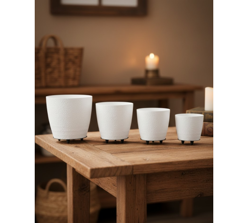 4’lü 3D Şık Beyaz Saksı Seti Modern Ayaklı Dekoratif Vazo