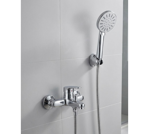 4 Kademeli Krem Duş Seti El Duşu Başlığı Spiral Hortum ve Duvar Askısı