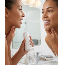 IPX7 Su Geçirmez Şarjlı Ağız Duşu 320 ml Su Tanklı Ayarlanabilir Basınçlı