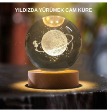 Sarı Işıklı Dekoratif Cam Küre Kız Figürlü Ahşap Standlı