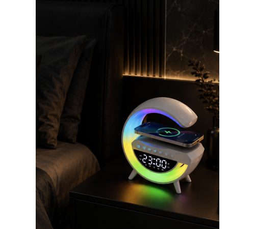Kablosuz RGB Bluetooth Hoparlör USB FM ve AUX Destekli Taşınabilir Ses Sistemi