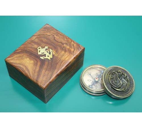 Ahşap Kutulu Pirinç Pusula Ejderha Desenli Ahşap Kutulu Pirinç Pusula Ejderha Desenli