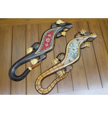Ahşap Duvara Asmali Kertenkele Figürü