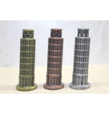 Metal Pisa Kulesi