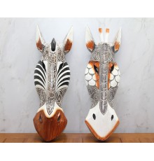 Ahşap Duvara Asmalı Maske Zebra