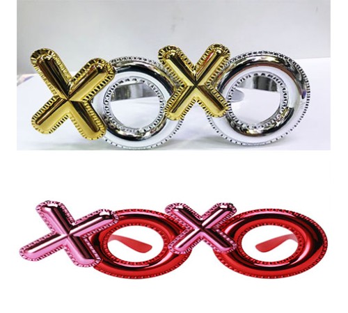 Xoxo Parti Gözlüğü 2 Renk 2 Adet Xoxo Parti Gözlüğü 2 Renk 2 Adet