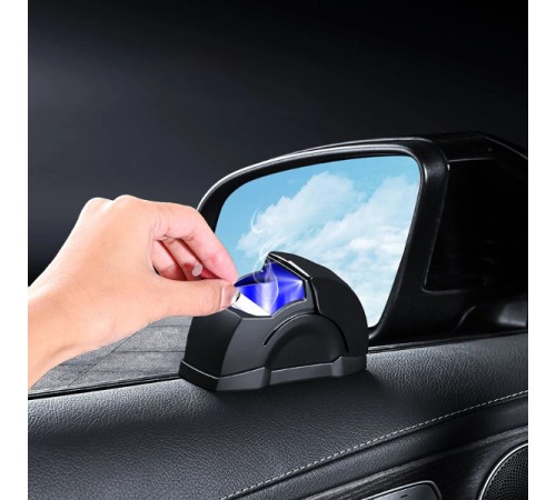 Araç İçi Otomatik Kapaklı Küllük Araç İçi Otomatik Kapaklı Küllük