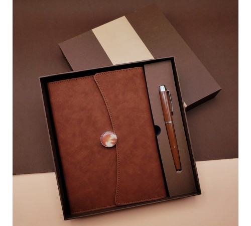 Kutulu Defter Kalem Set Kutulu Defter Kalem Set