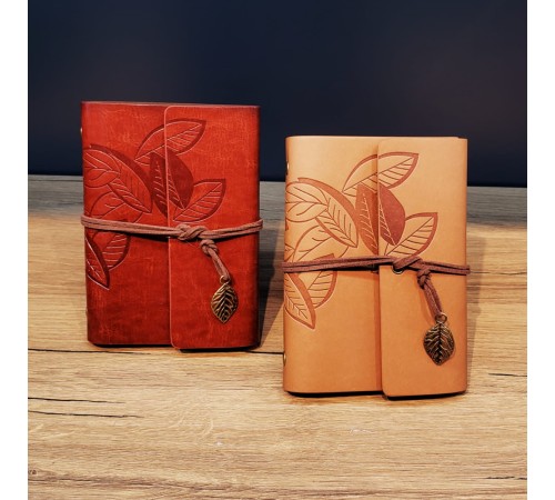 Deri Yaprak Desenli Defter Küçük Boy Deri Yaprak Desenli Defter Küçük Boy
