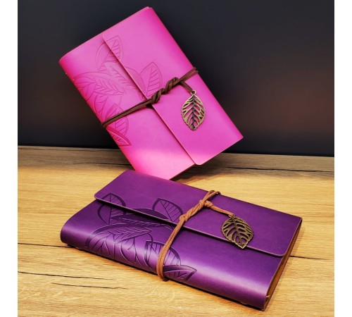 Deri Yaprak Desenli Çizgisiz Defter Deri Yaprak Desenli Çizgisiz Defter
