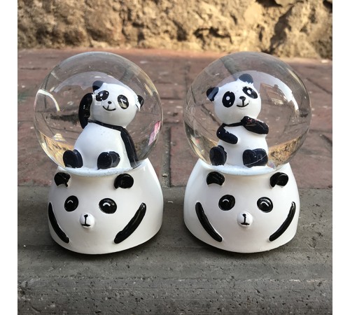 Büyük Boy Panda Kar Küresi Büyük Boy Panda Kar Küresi