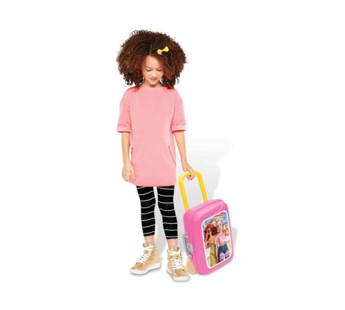 03486 BARBIE GÜZELLİK SET BAVULUM 03486 BARBIE GÜZELLİK SET BAVULUM