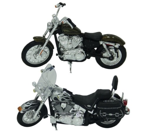 1:18 Harley-Davidson Motorsiklet