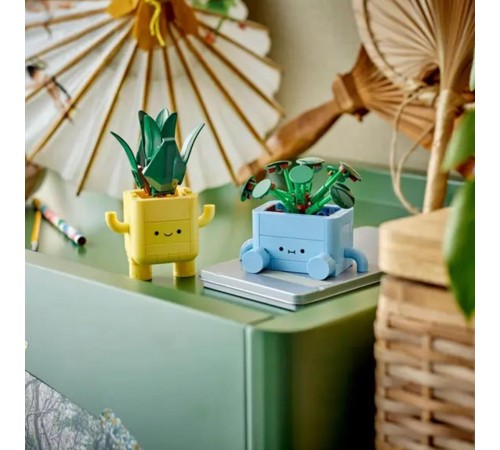 10349 Lego Botanicals Mutlu Bitkiler 217 parça +9 yaş