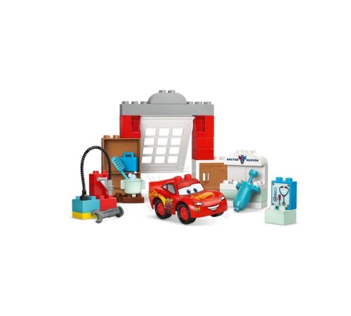 10456 Lego Duplo McQueen'in Doc'un Garajını Ziyareti 35 parça +2 yaş