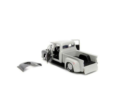 253255057 Jada Street Fighter 1956 Ford Pickup 1:24 253255057 Jada Street Fighter 1956 Ford Pickup 1:24