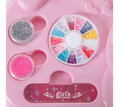 4789 SUN-Işıklı Tırnak Tasarım Stüdyosu