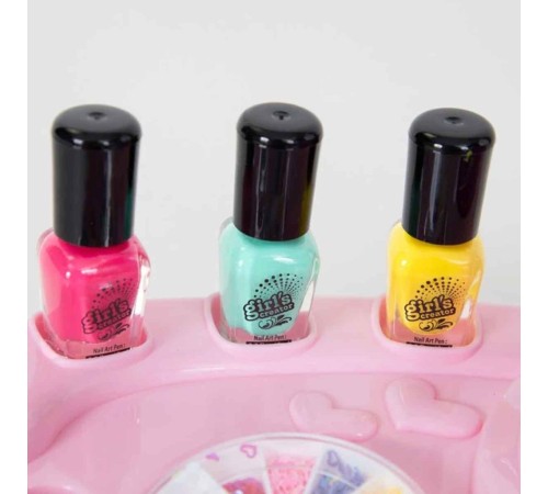 4789 SUN-Işıklı Tırnak Tasarım Stüdyosu