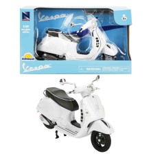57243 SUN- Vespa  GTS 300 Super Beyaz Motor 1:12