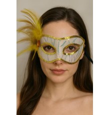 Altın Renk Yandan Tüylü Pul Payet İşlemeli Parti Maskesi 23x12 cm