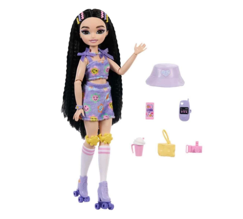 Barbie Dream Besties Paten Partisi Renee Bebek ve Aksesuarlar Barbie Dream Besties Paten Partisi Renee Bebek ve Aksesuarlar
