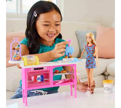 Barbie'nin Eğlenceli Kafesi Oyun Seti HJY19 Barbie'nin Eğlenceli Kafesi Oyun Seti HJY19