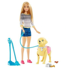 Barbie Ve Tuvalet Eğitimindeki Köpeği