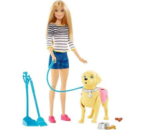 Barbie Ve Tuvalet Eğitimindeki Köpeği