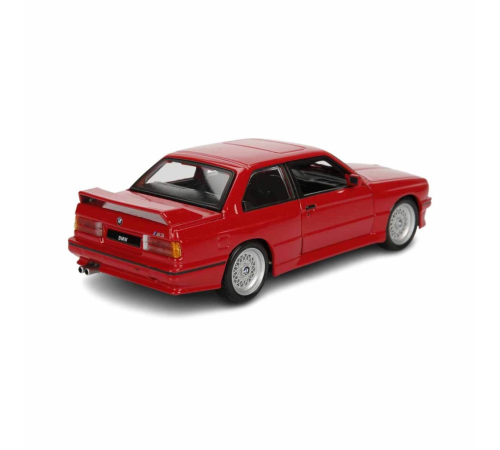 Bburago 1:24 BMW M3 1988 Model Araba Bburago 1:24 BMW M3 1988 Model Araba