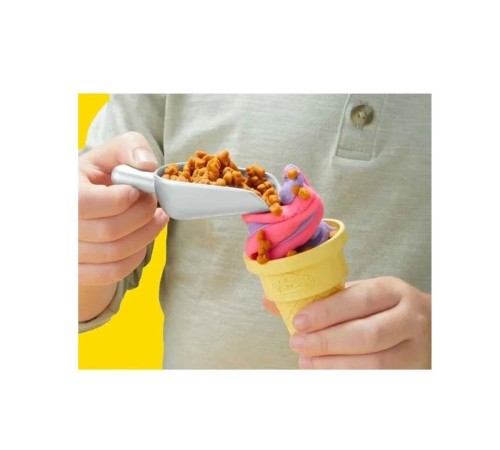 G0028 Play-Doh Gökkuşağı Dondurma Makinesi Oyun Seti+3 yaş