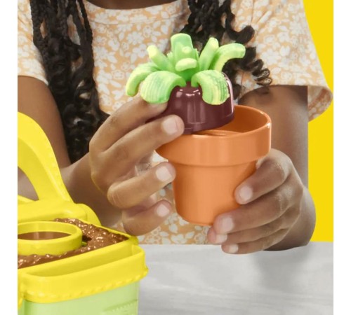 G0492 Play-Doh Renkli Çiçekler Botanik Oyun Seti +3 yaş G0492 Play-Doh Renkli Çiçekler Botanik Oyun Seti +3 yaş