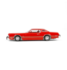 Greenlight 1/64 California Lowriders Series 6- 1973 Ford Thunderbird