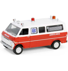 Greenlight 1/64 Hollywood Series 42- 1970 Ford Club Wagon Ambulance - Airplane!