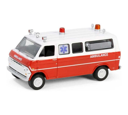 Greenlight 1/64 Hollywood Series 42- 1970 Ford Club Wagon Ambulance - Airplane! Greenlight 1/64 Hollywood Series 42- 1970 Ford Club Wagon Ambulance - Airplane!