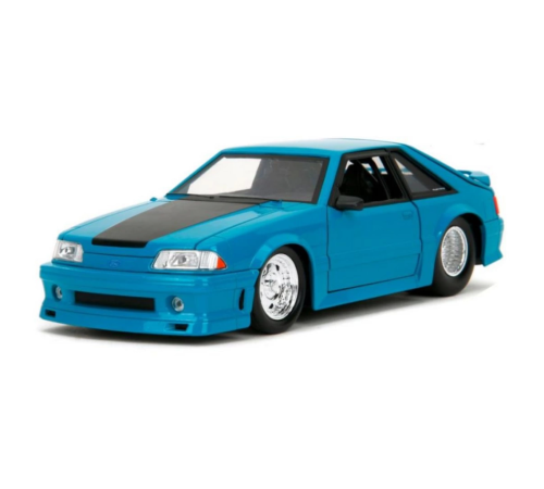 Hızlı & Öfkeli Ford Mustang GT Model Aracı Hızlı & Öfkeli Ford Mustang GT Model Aracı