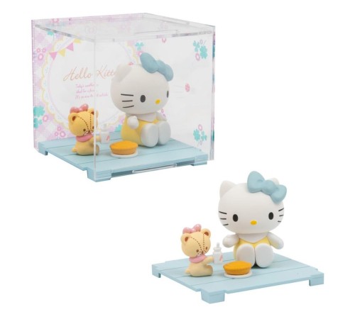 HKT38100 Hello Kitty ve Oyun Arkadaşı HKT38100 Hello Kitty ve Oyun Arkadaşı