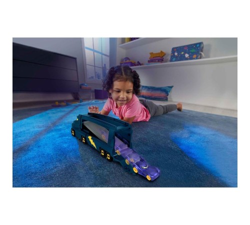HMX07 Fisher-Price® Batwheels™ Büyük Tır HMX07 Fisher-Price® Batwheels™ Büyük Tır