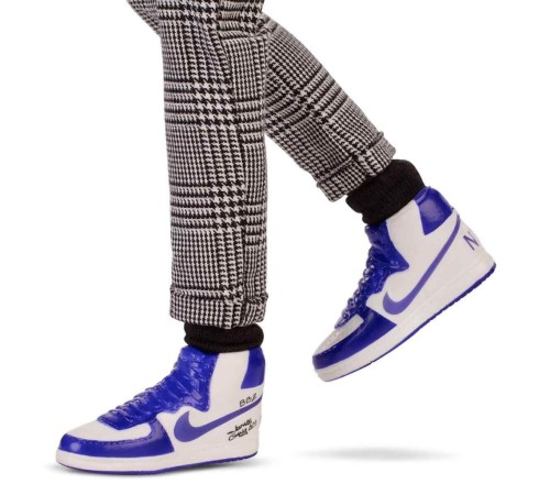 HRM33 Kenbassadors Bebek - LeBron James HRM33 Kenbassadors Bebek - LeBron James