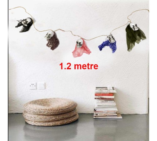 İp Üzeri 5 Adet Kuru Kafa Asmalı Süs 1.2 Metre İp Üzeri 5 Adet Kuru Kafa Asmalı Süs 1.2 Metre