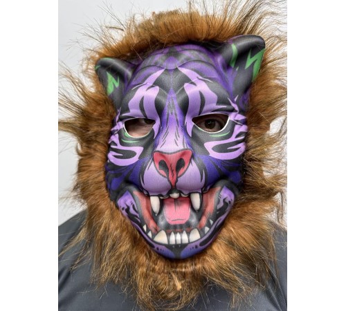 KahverengiSaçlıDişliKurtMaskesiKöpekMaskesiMegaPeluş16No