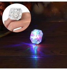 Kristal Tasarımlı Led Glow Işıklı 3 Modlu Gümüş Yüzük 3.5 x 5 cm