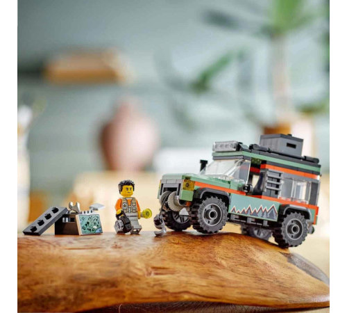 LEGO City 4x4 Arazi Dağ Arabası 60447 LEGO City 4x4 Arazi Dağ Arabası 60447