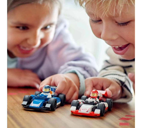 LEGO City F1 Williams Racing ve Haas F1 Yarış Arabaları 60464 LEGO City F1 Williams Racing ve Haas F1 Yarış Arabaları 60464