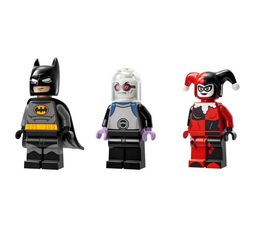 LEGO DC Batman: Batmobile ile Batman, Harley Quinn ve Mr. Freeze’e Karşı 76274