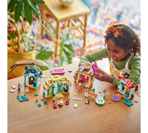LEGO Disney Princess Disney Prensesi Pazar Macerası 43246 LEGO Disney Princess Disney Prensesi Pazar Macerası 43246